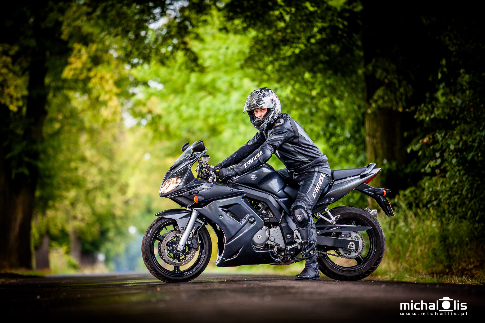 Zdjęcia na motorze - portret na motocyklu